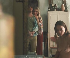 Oyuncak sex romantik porno sahne