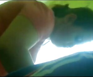 Genç romantik lezbiyen porno ile kaba