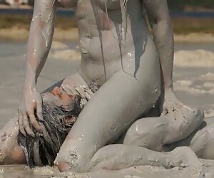 Patron kulübü ile romantik porno indir seks